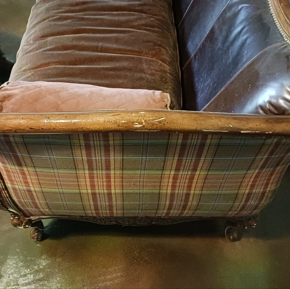 Plunkett Leather & Wood Couch - Picture 8 of 16